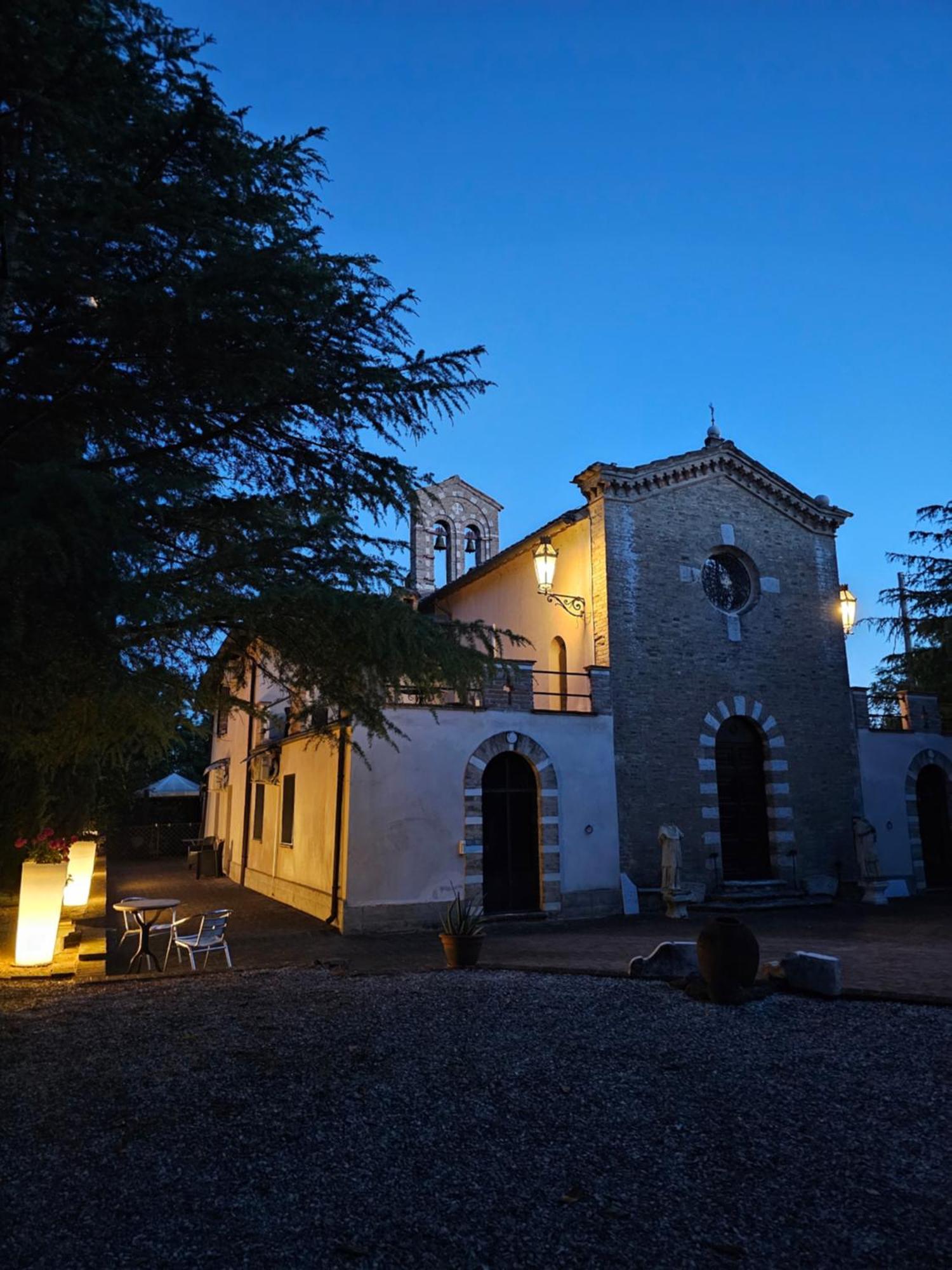 Convento Di San Martino In Crocicchio Hotell Urbino Exteriör bild